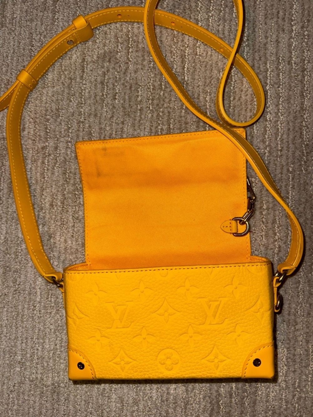 Louis Vuitton Yellow Monogram Chain Steamer Crossbody - Picture 7 of 14